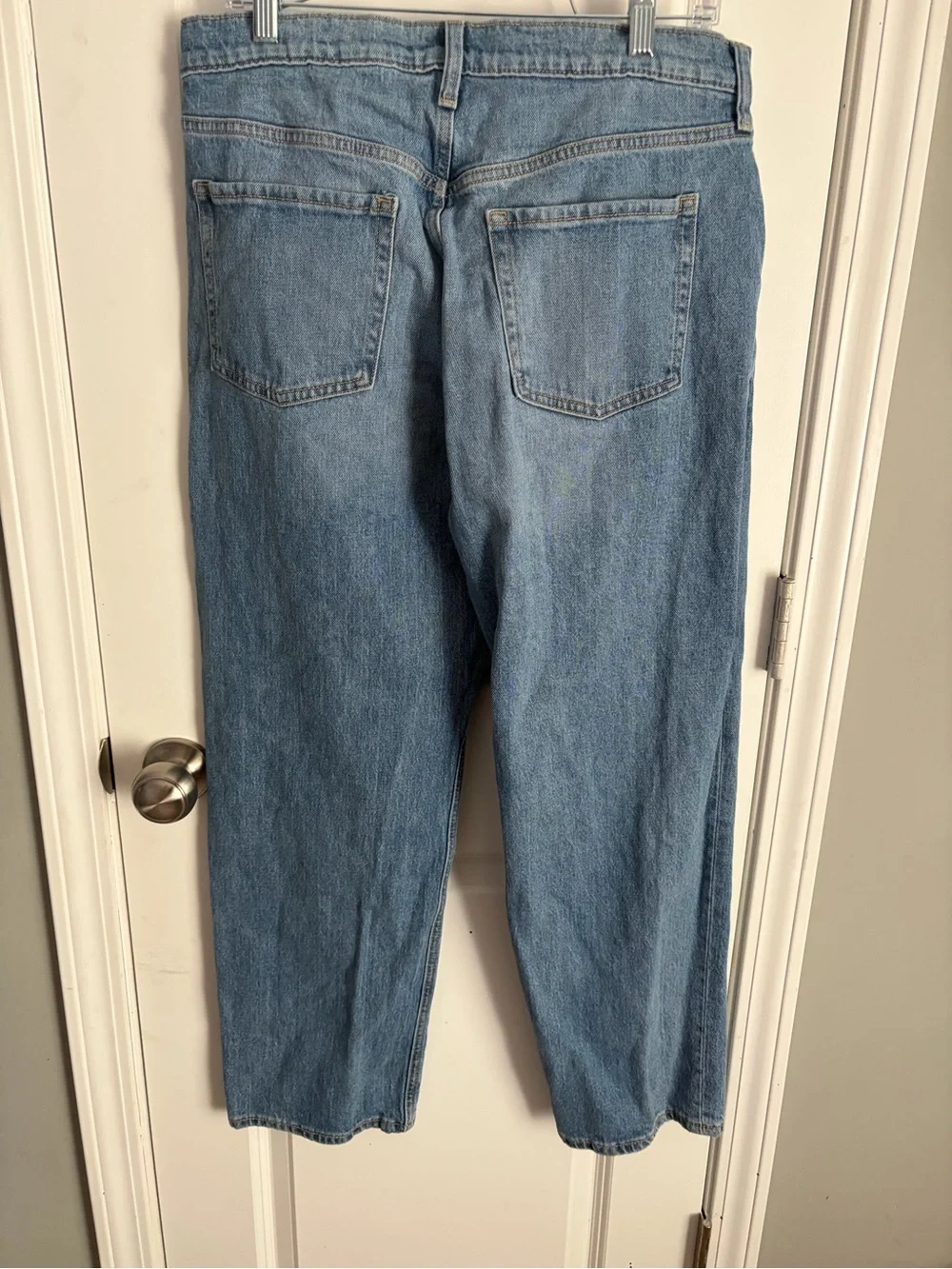Old Navy Women's Light Blue Straight Jeans